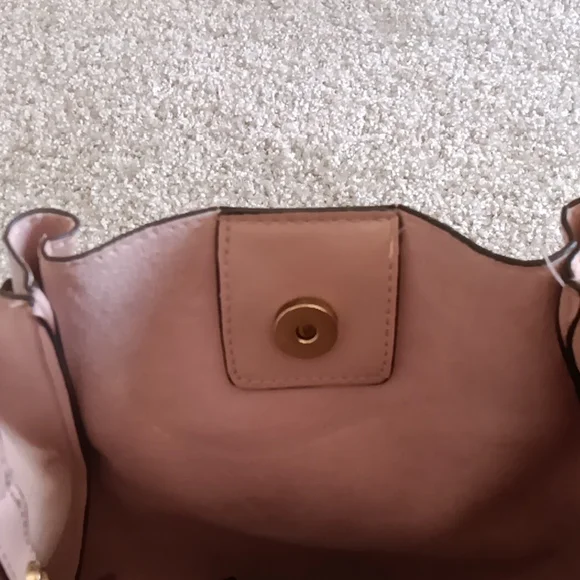 Steven Madden Handbag Set - Picture 6 of 9